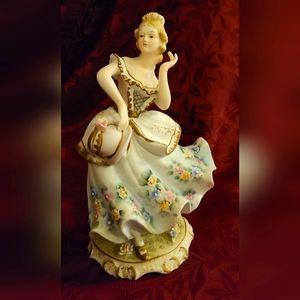 1949-1955 Lefton Formal Spring Lady